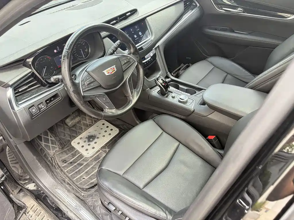 Cadillac XT5 — фото 4