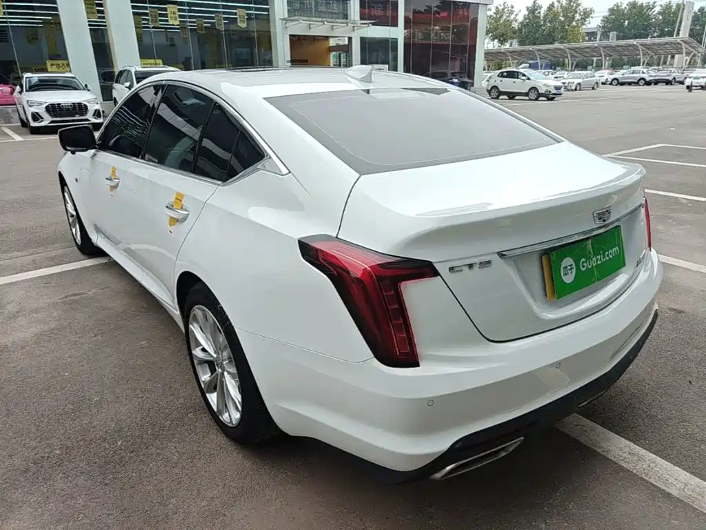 Cadillac CT5 — фото 5