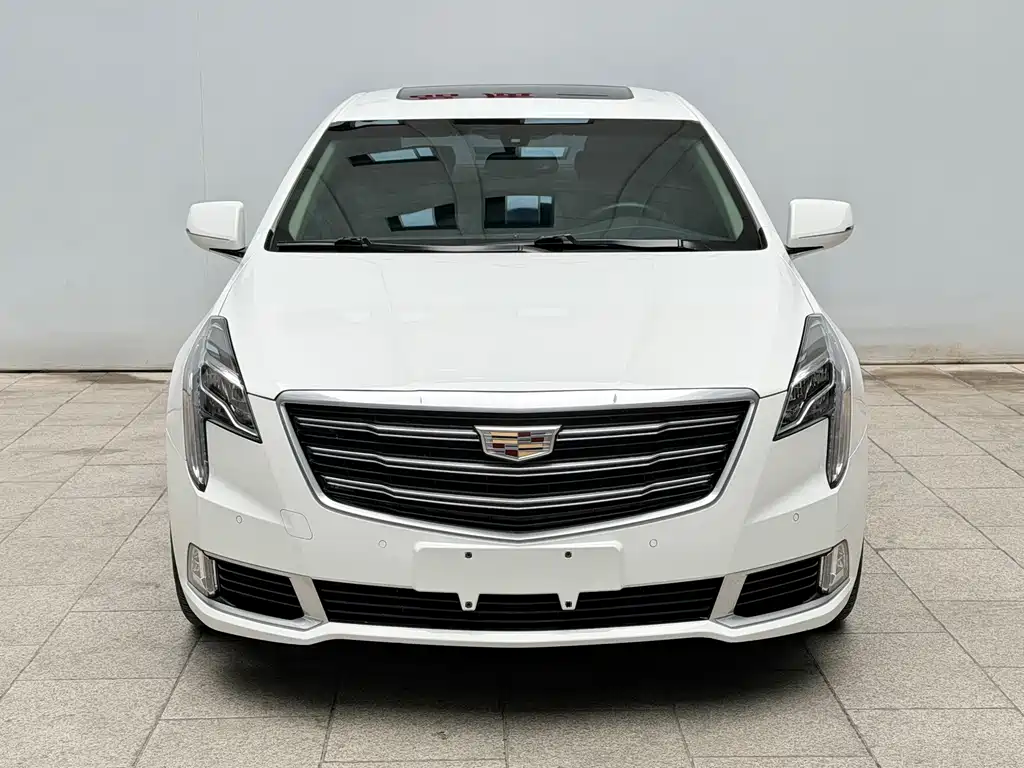 Cadillac XTS — фото 3