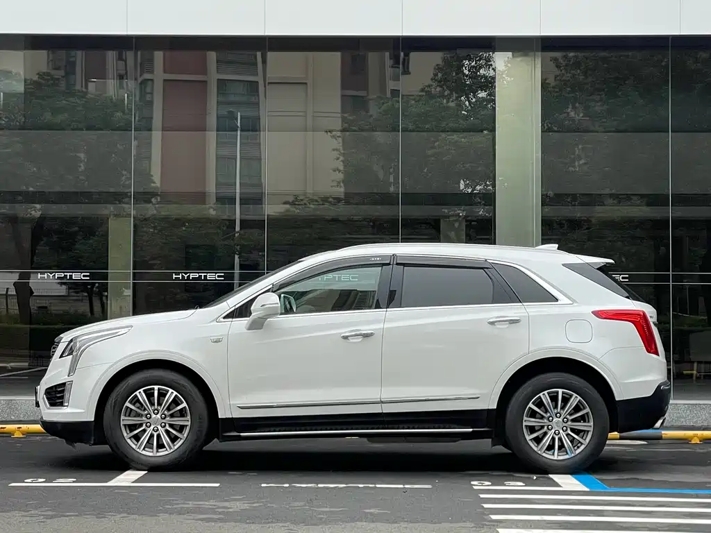 Cadillac XT5 — фото 4