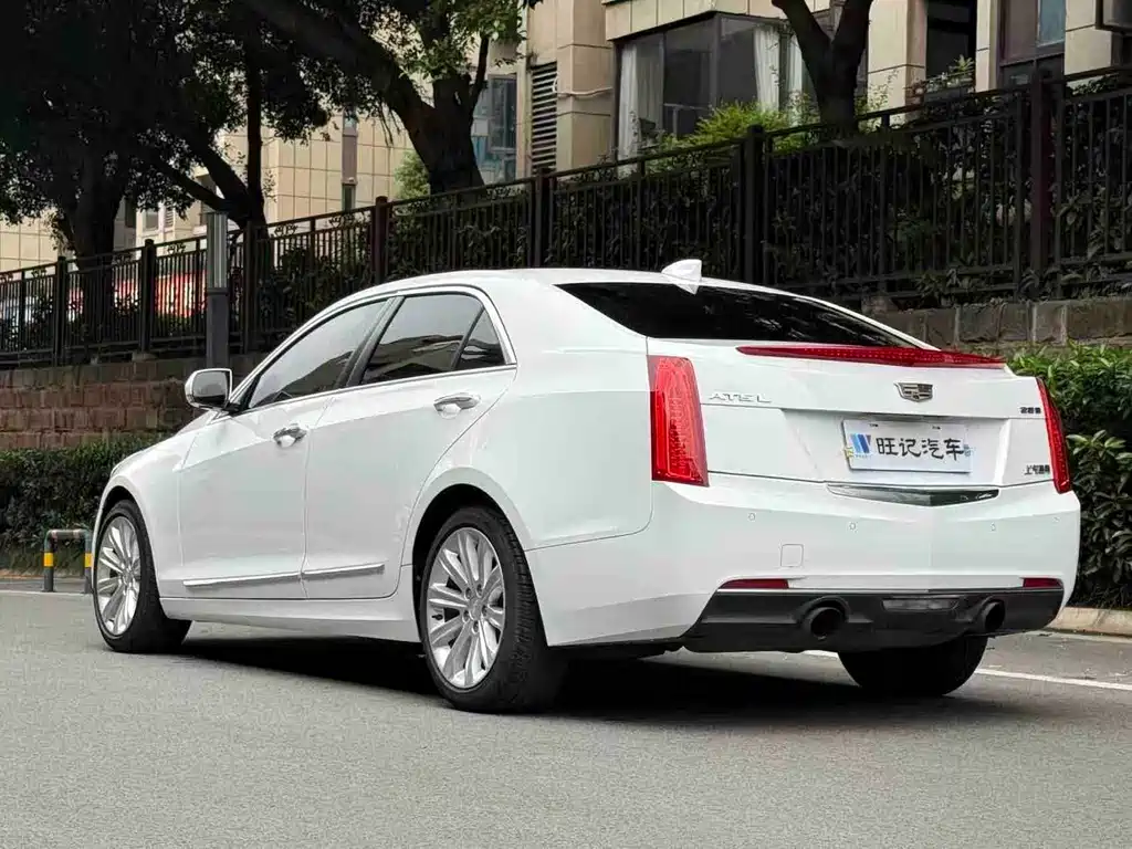 Cadillac ATS-L — фото 7