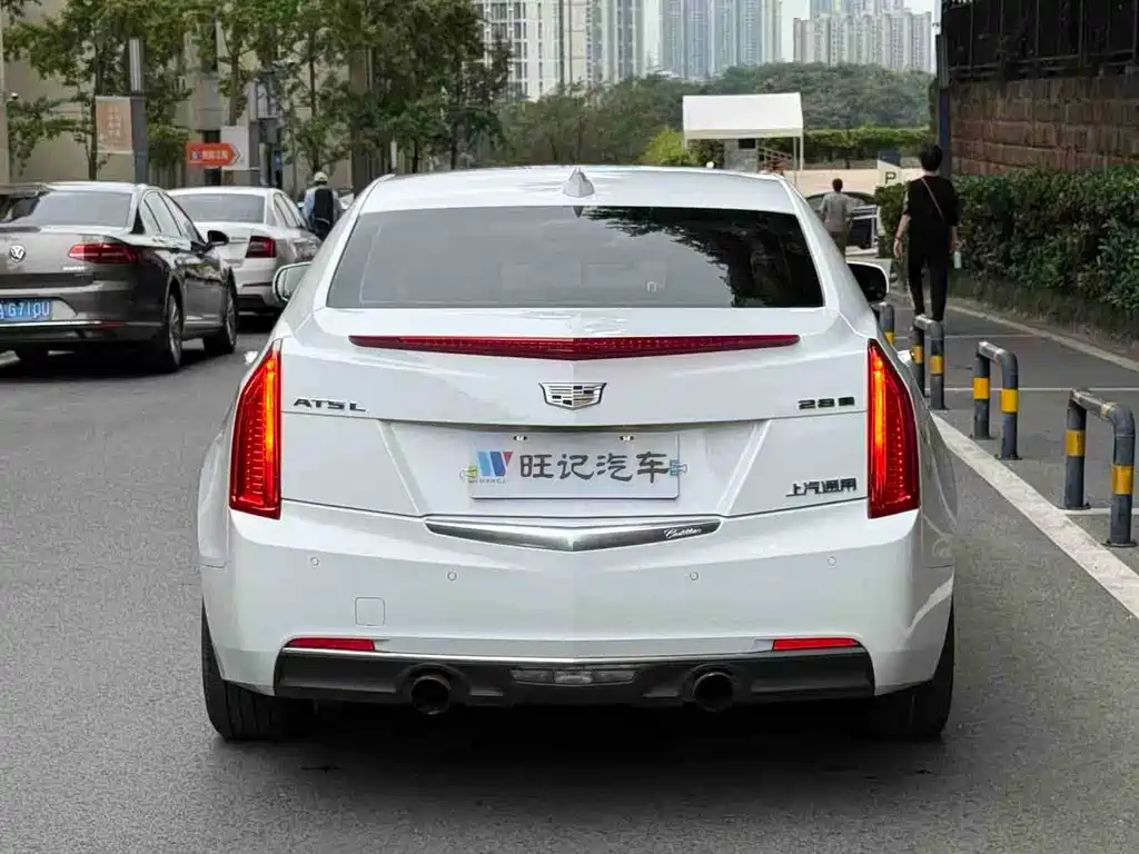 Cadillac ATS-L — фото 8