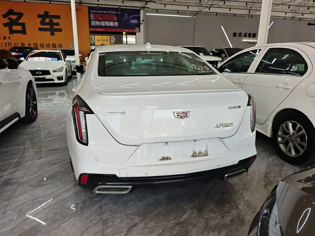 Cadillac CT4 — фото 6