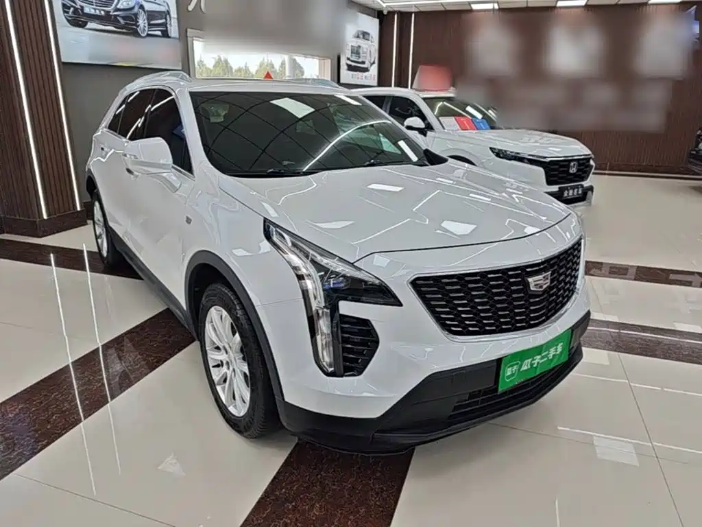 Cadillac XT4 — фото 4