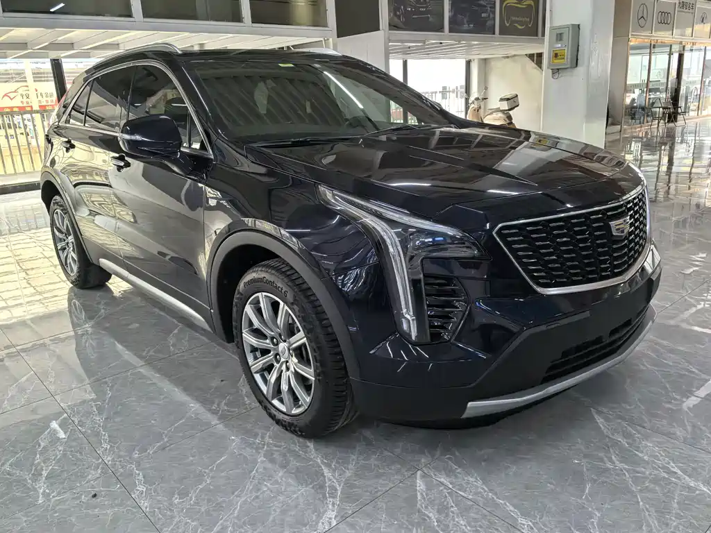 Cadillac XT4 — фото 3
