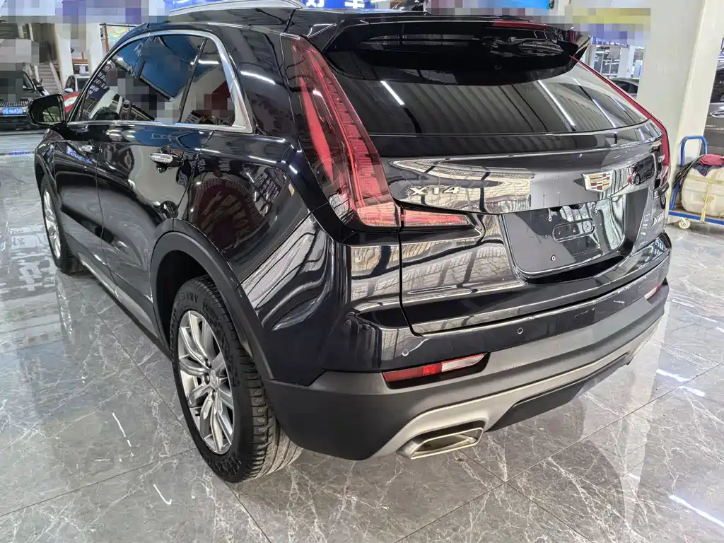 Cadillac XT4 — фото 4