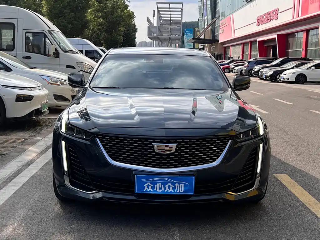 Cadillac CT5 — фото 2