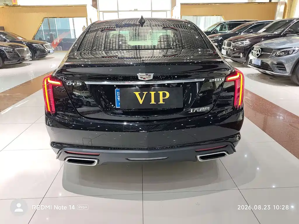 Cadillac CT5 — фото 11