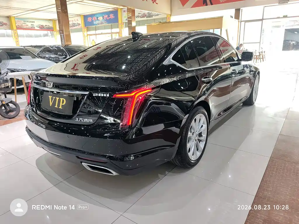 Cadillac CT5 — фото 10
