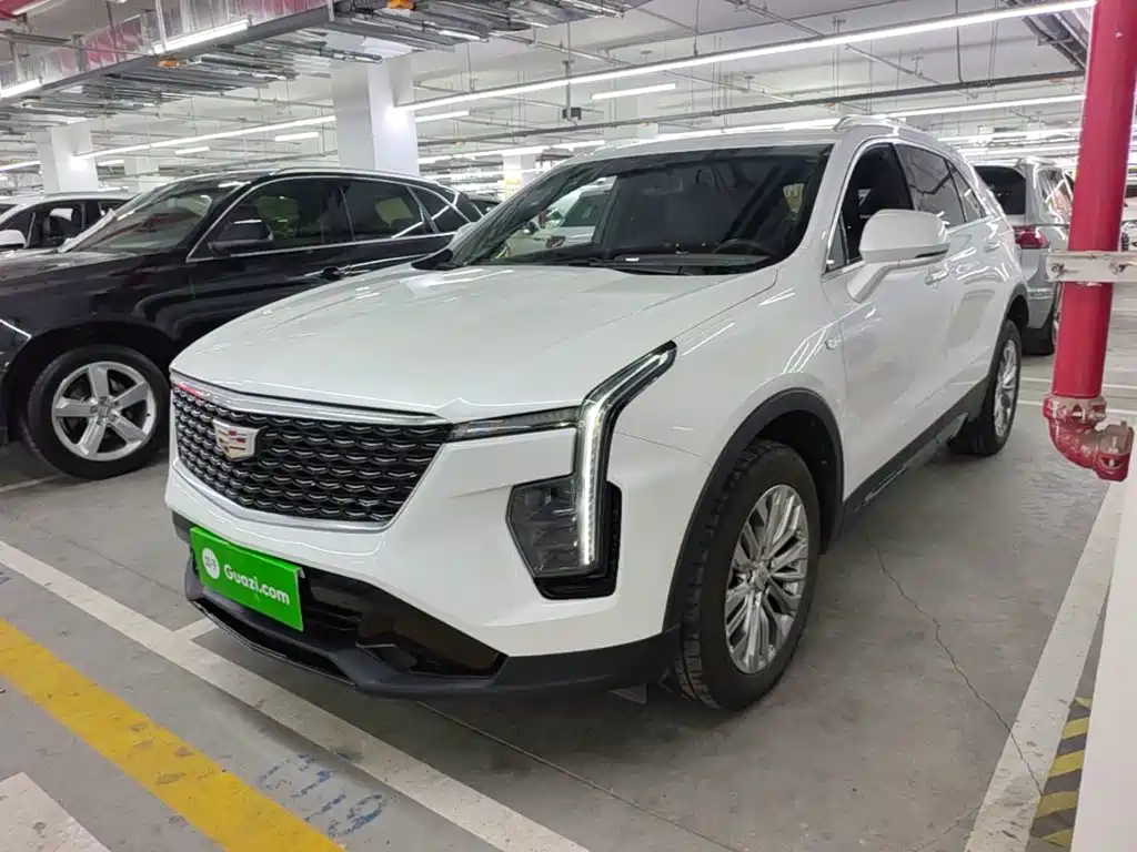 Cadillac XT4 — фото 2