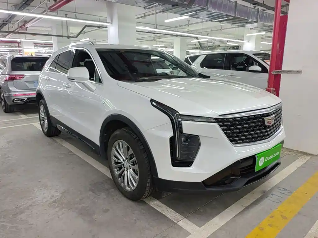 Cadillac XT4 — фото 4