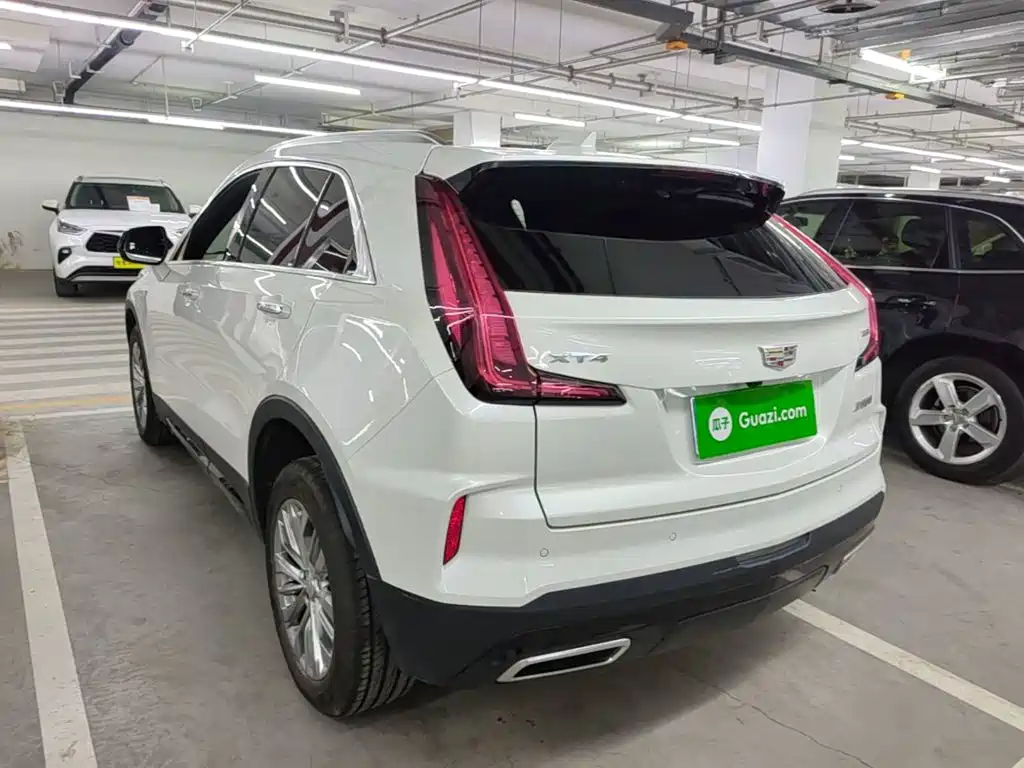 Cadillac XT4 — фото 5