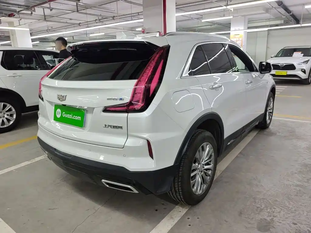 Cadillac XT4 — фото 7