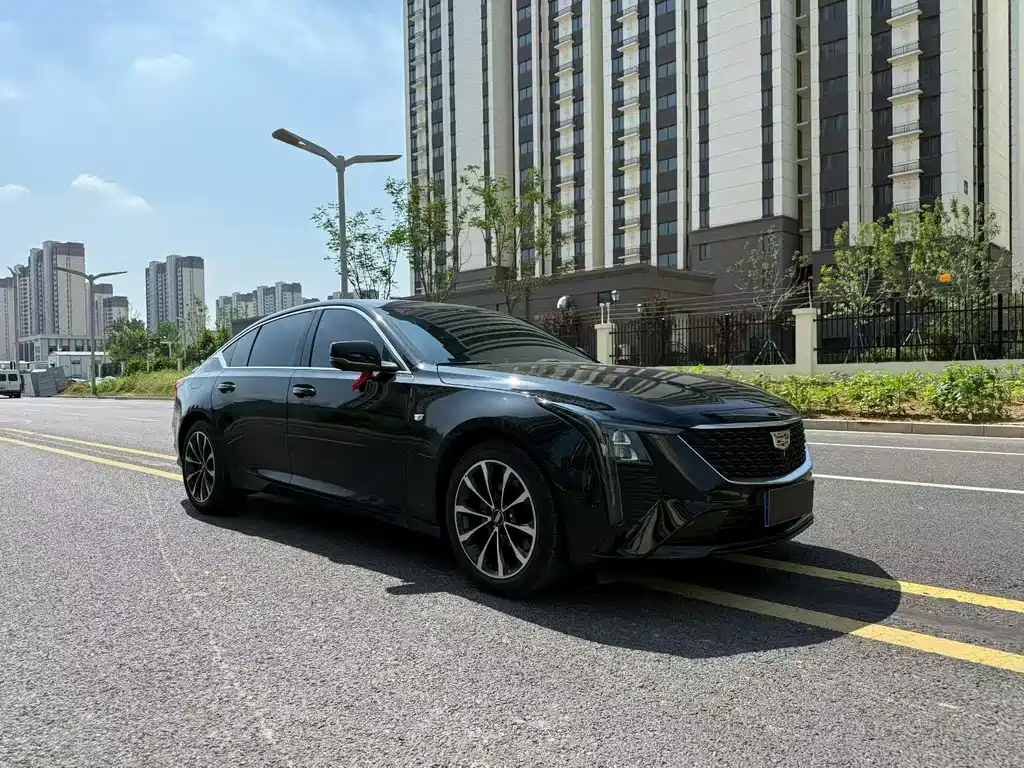 Cadillac CT5 — фото 3