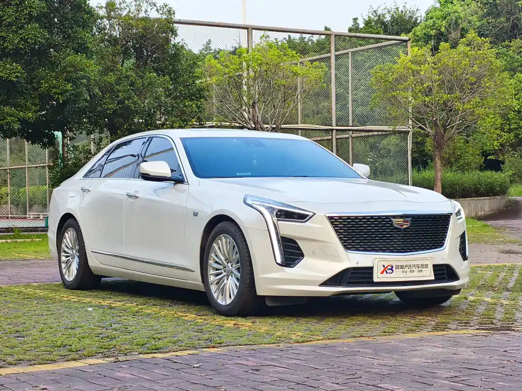 Cadillac CT6 — фото 3