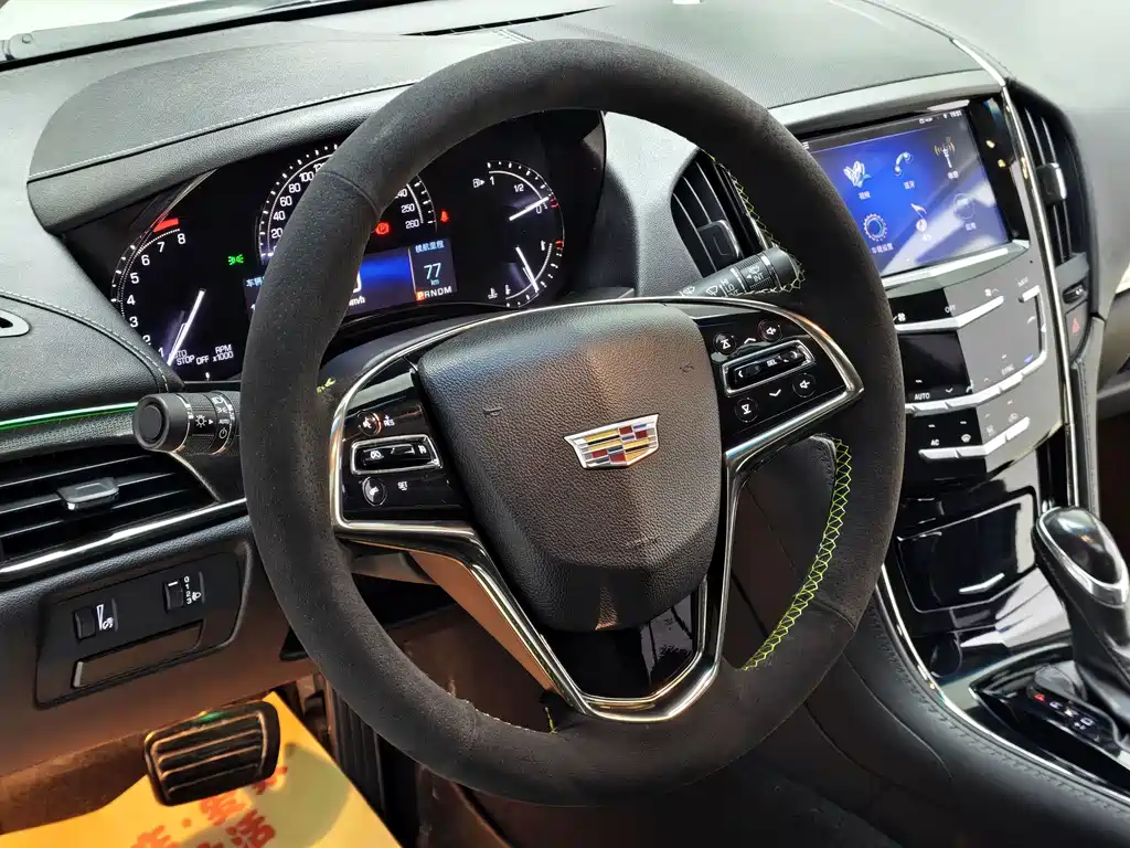 Cadillac ATS-L — фото 11