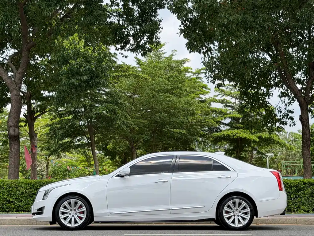 Cadillac ATS-L — фото 7