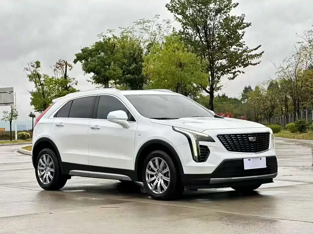 Cadillac XT4 — фото 3