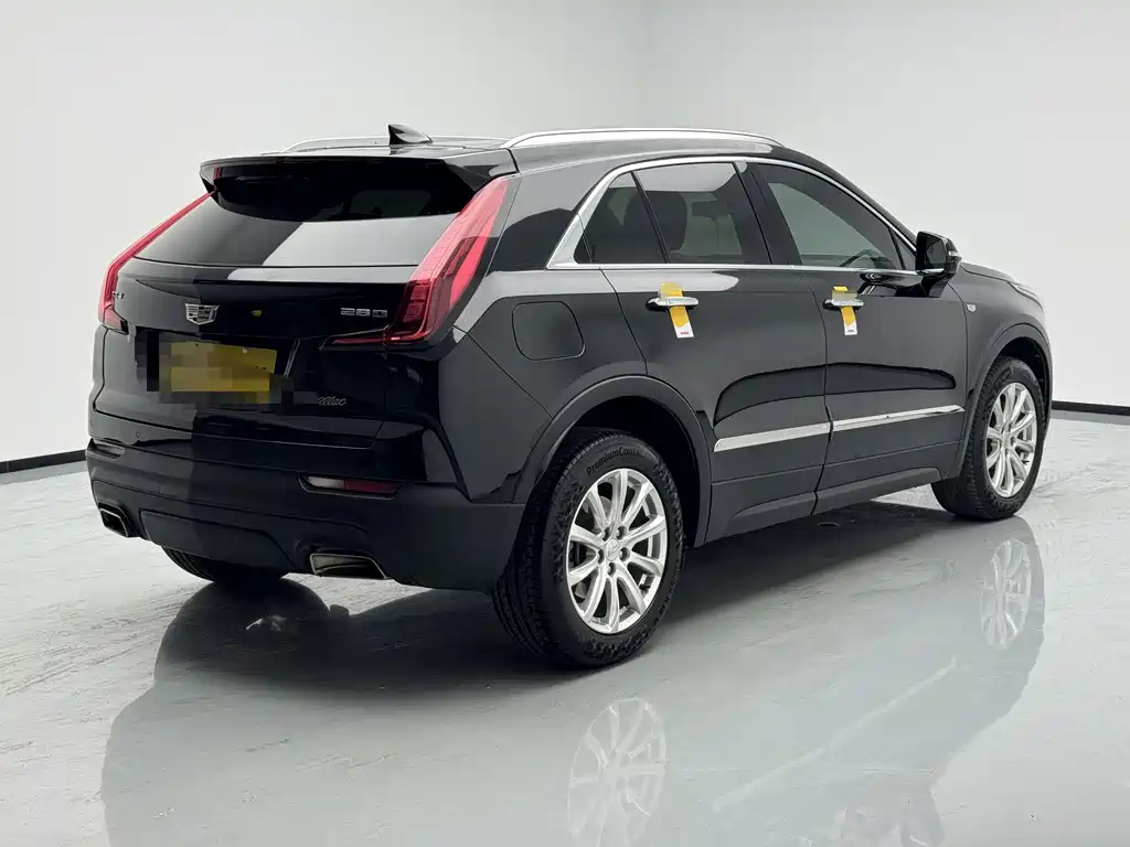 Cadillac XT4 — фото 4