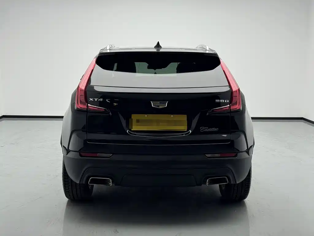 Cadillac XT4 — фото 5