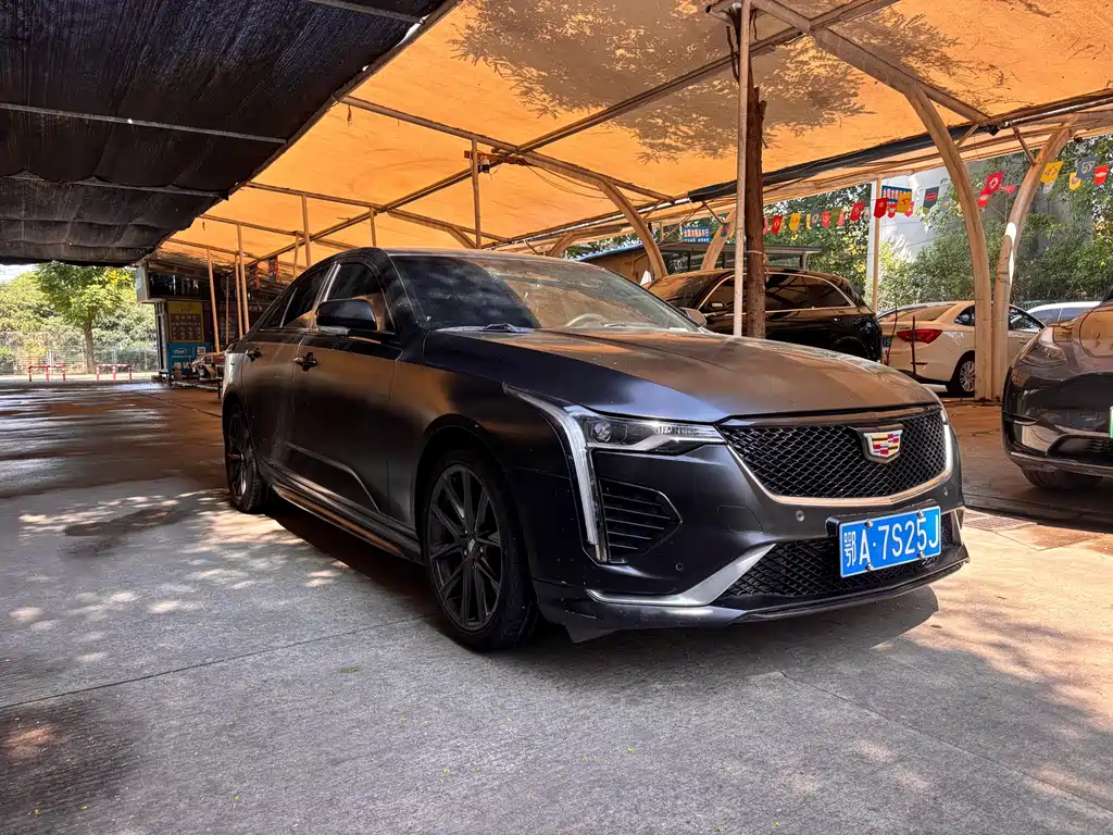 Cadillac CT4 — фото 3