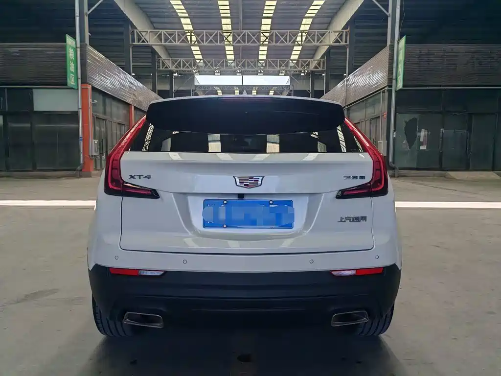 Cadillac XT4 — фото 5