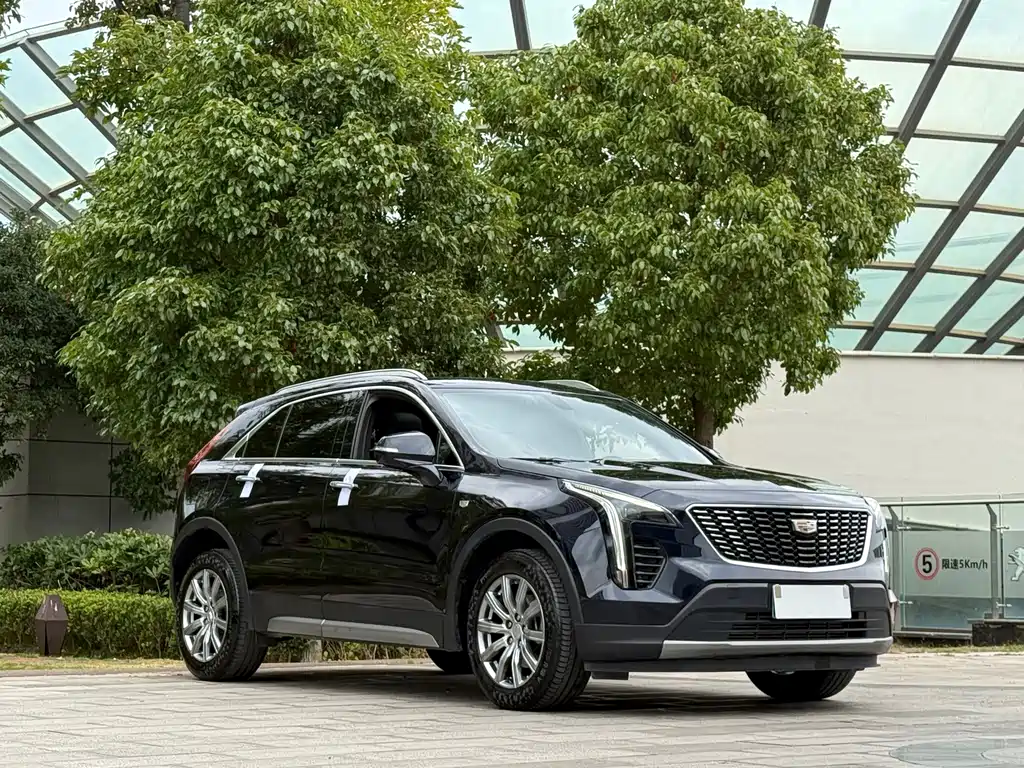 Cadillac XT4 — фото 3