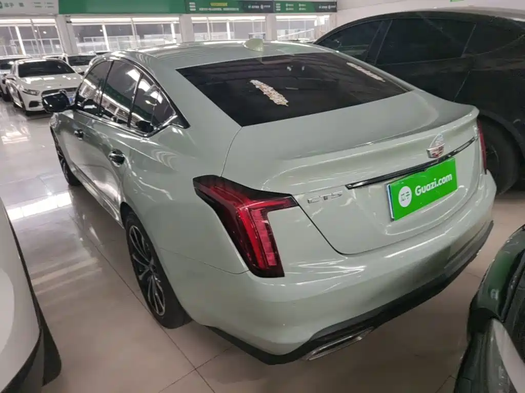 Cadillac CT5 — фото 5