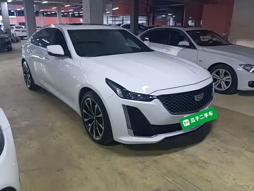 Cadillac CT5 — фото 4