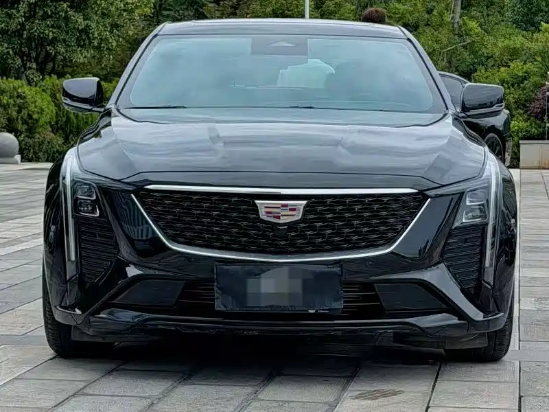 Cadillac CT5 — фото 2
