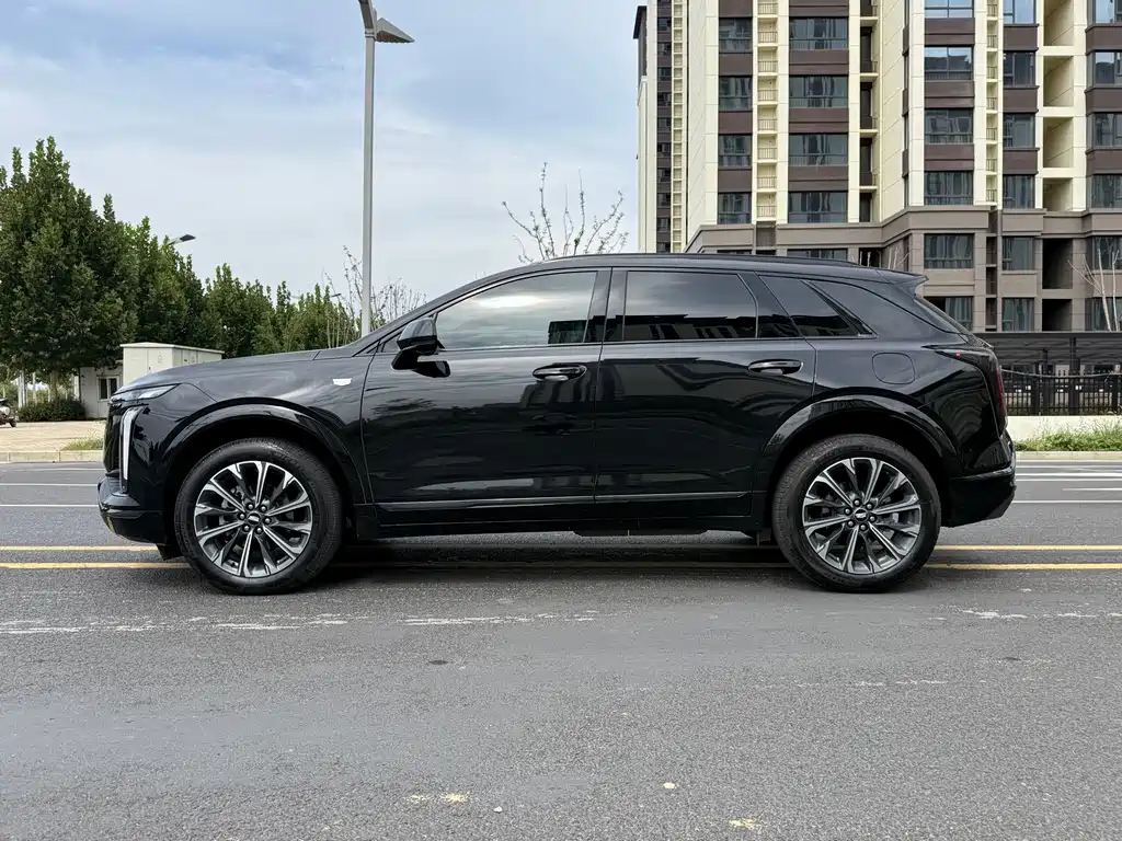 Cadillac XT5 — фото 4