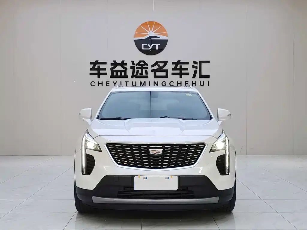 Cadillac XT4 — фото 2