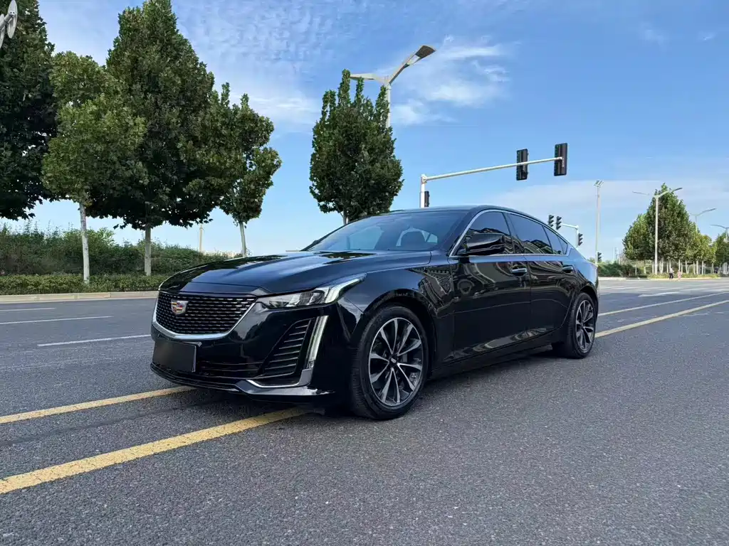 Cadillac CT5 — фото 3