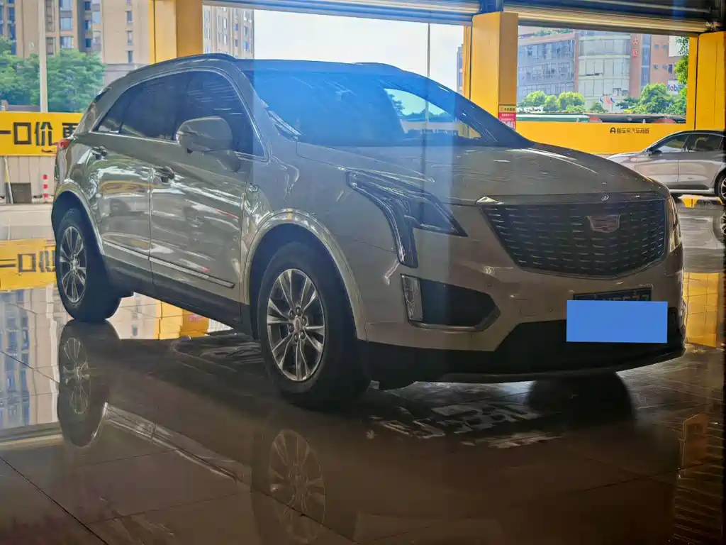 Cadillac XT5 — фото 3