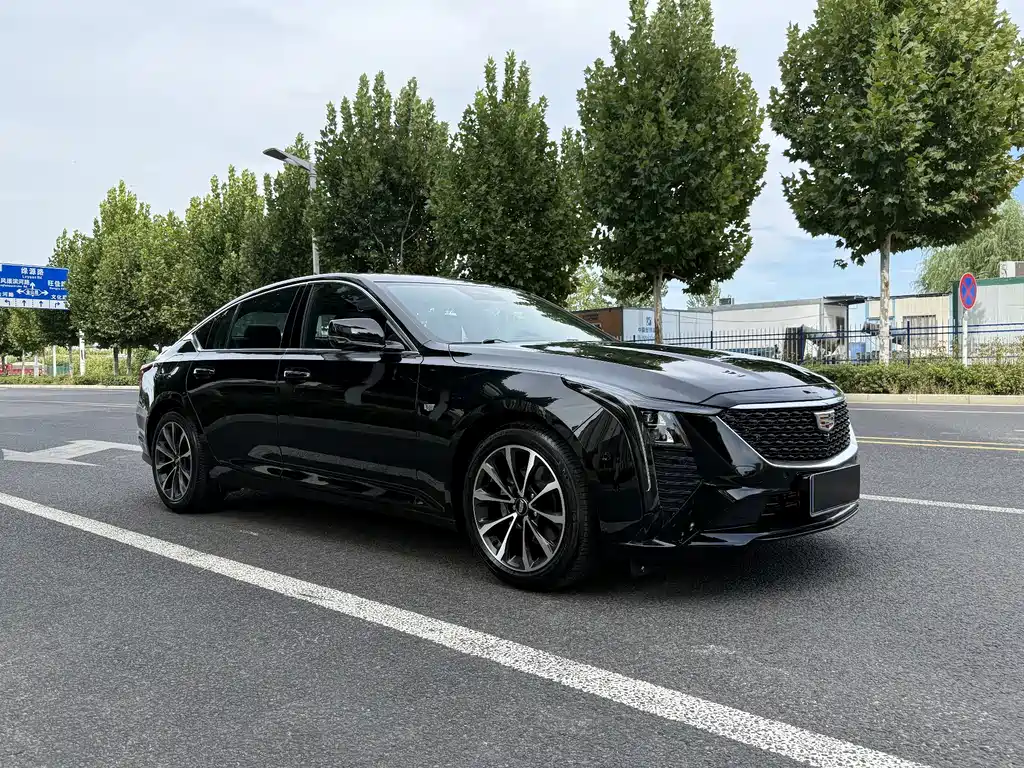 Cadillac CT5 — фото 3