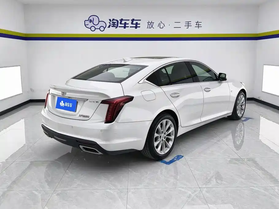 Cadillac CT5 — фото 3