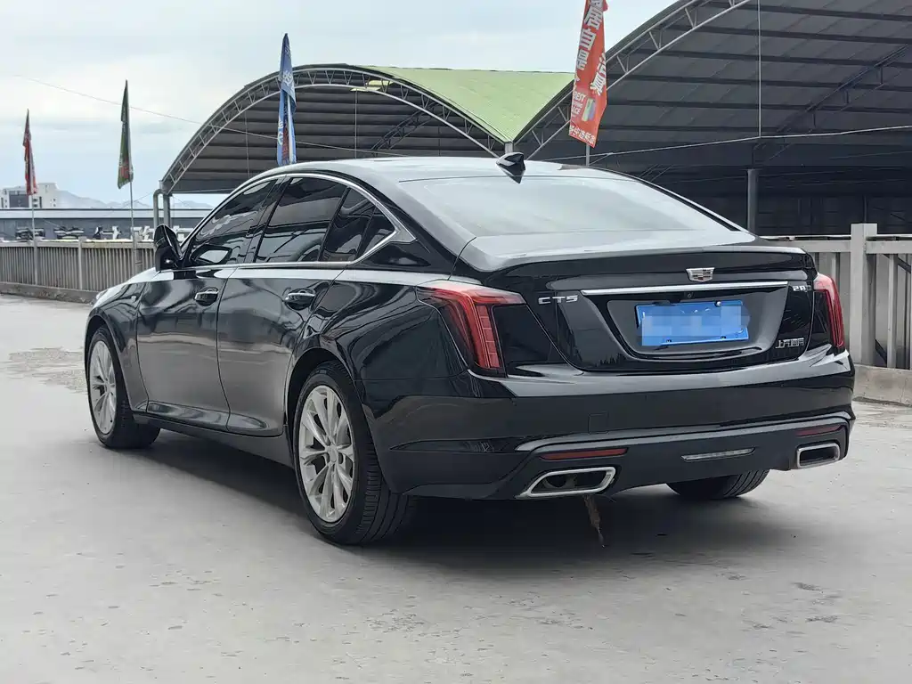 Cadillac CT5 — фото 4