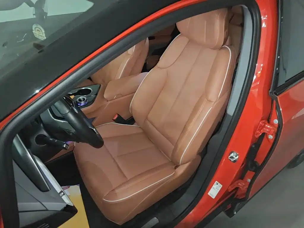 Cadillac IQ — фото 15