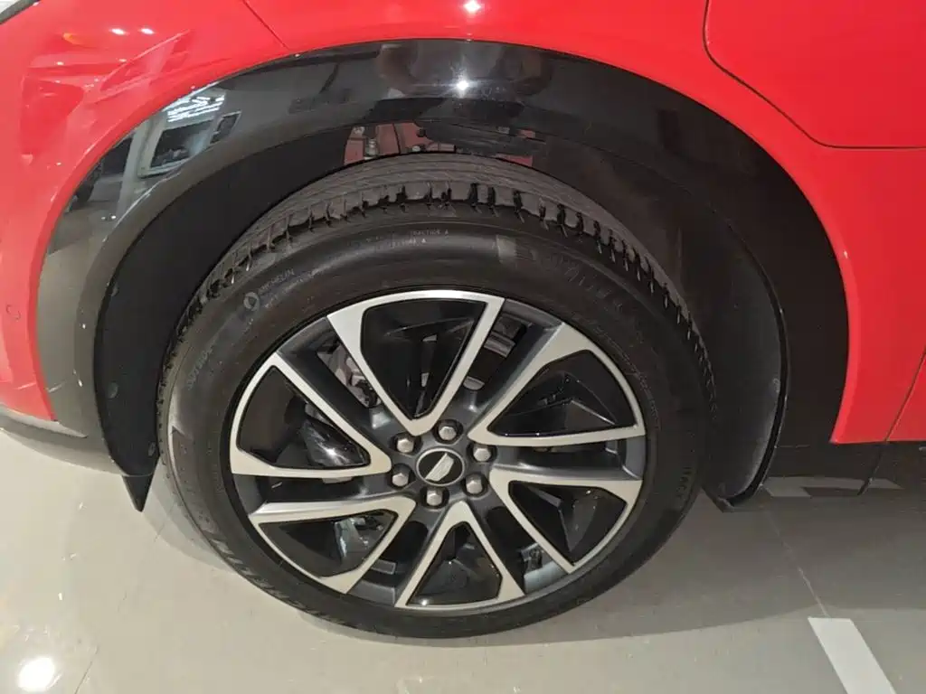 Cadillac IQ — фото 23