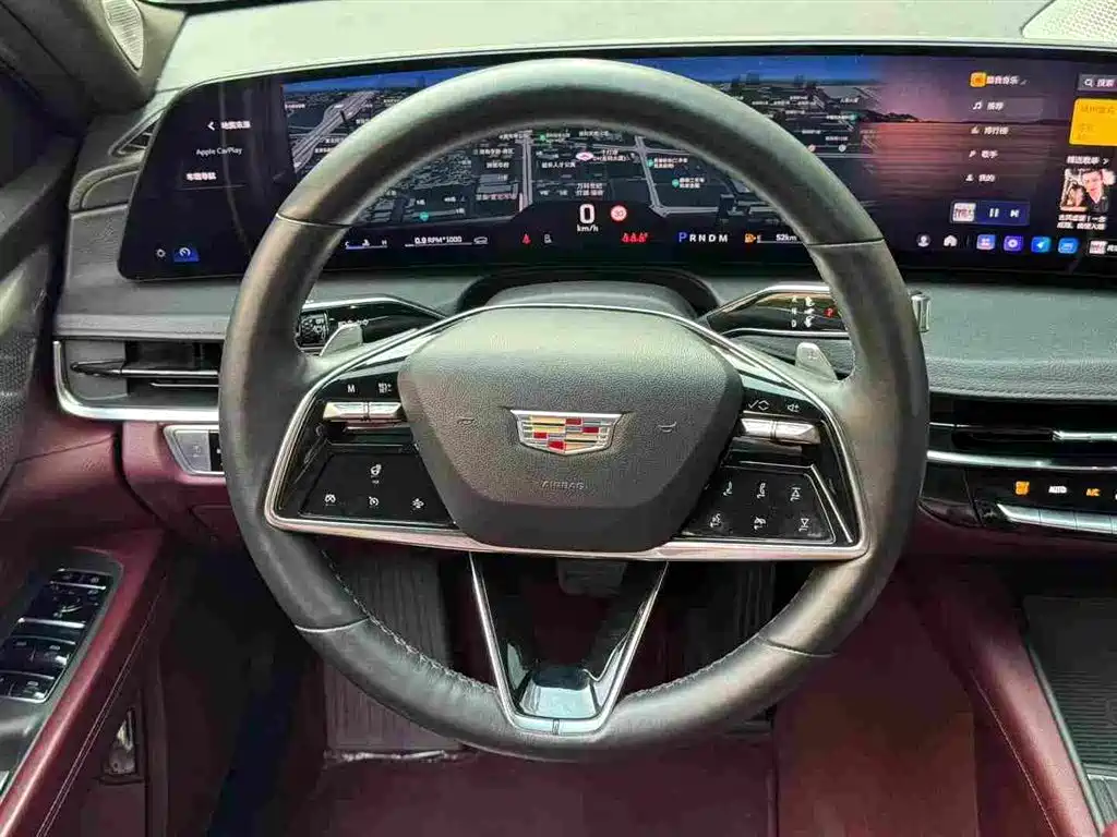 Cadillac CT6 — фото 6