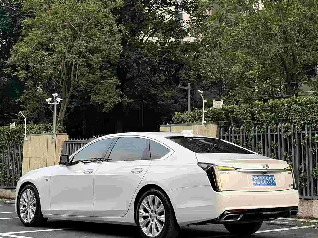 Cadillac CT6 — фото 3
