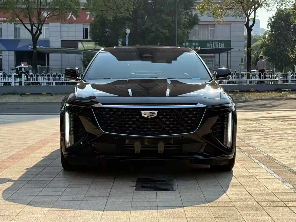 Cadillac CT6 — фото 2