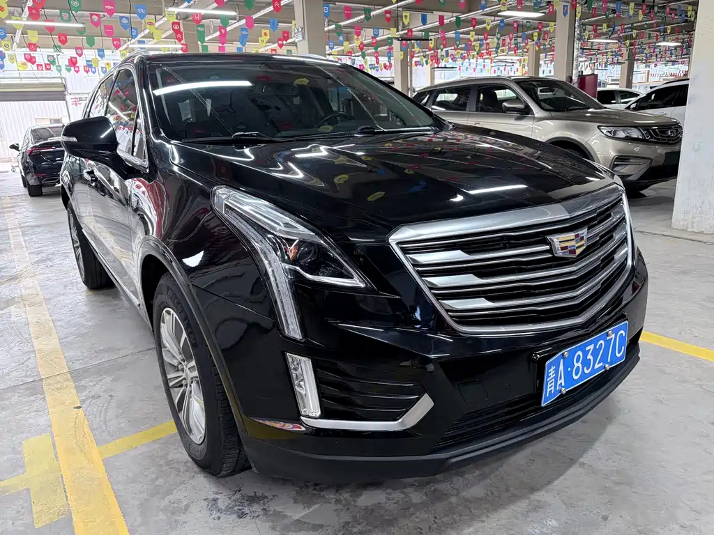 Cadillac XT5 — фото 3
