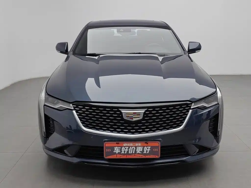 Cadillac CT4 — фото 3
