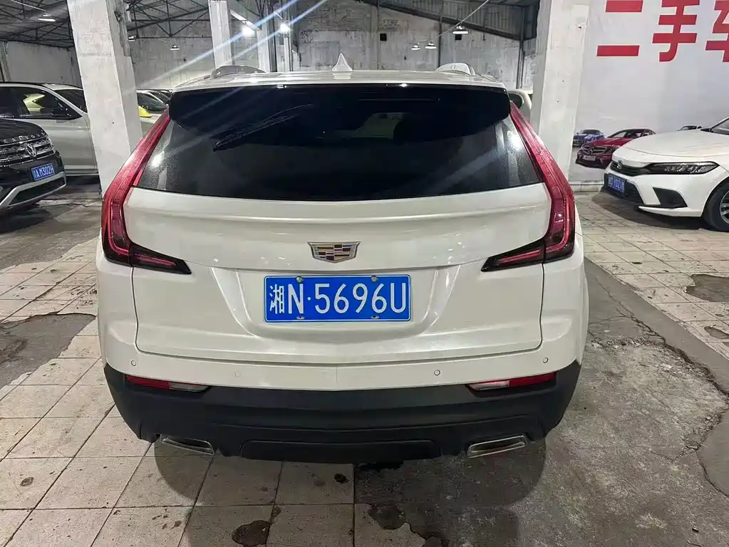 Cadillac XT4 — фото 3