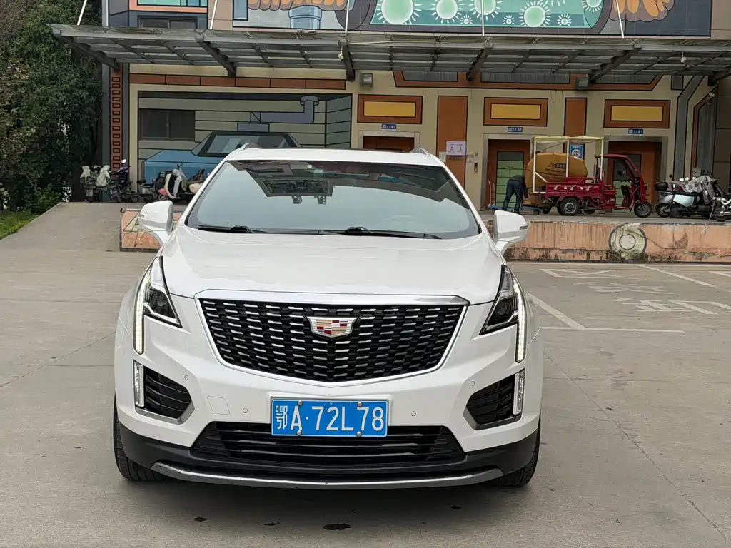 Cadillac XT5 — фото 2