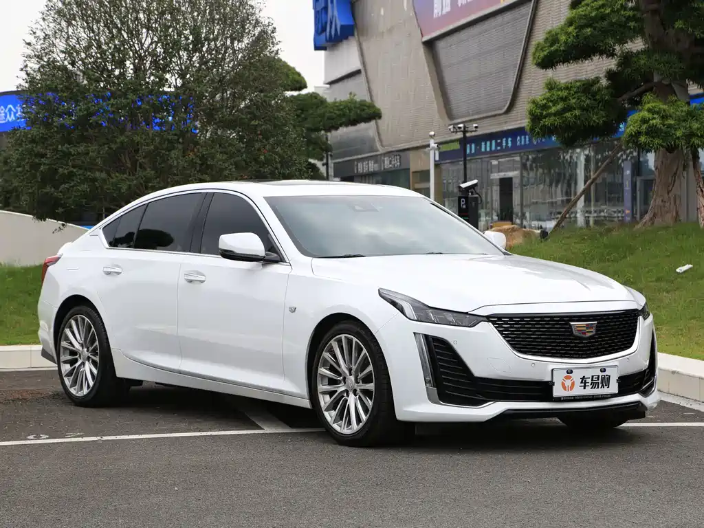 Cadillac CT5 — фото 3