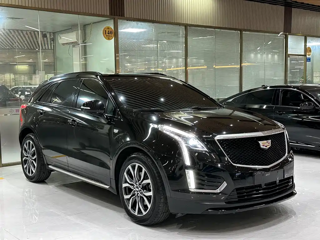 Cadillac XT5 — фото 3