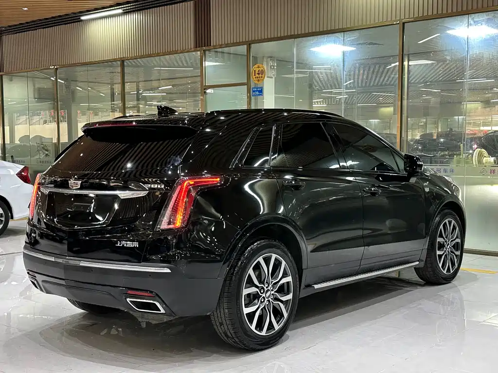 Cadillac XT5 — фото 4