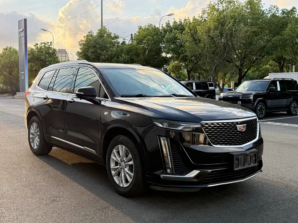Cadillac XT6 — фото 3